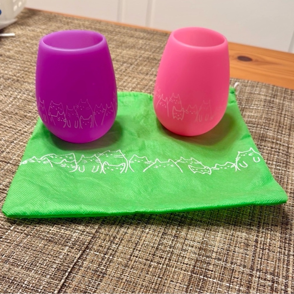 Colorful Cat-Themed Silicone Wine Cups Set